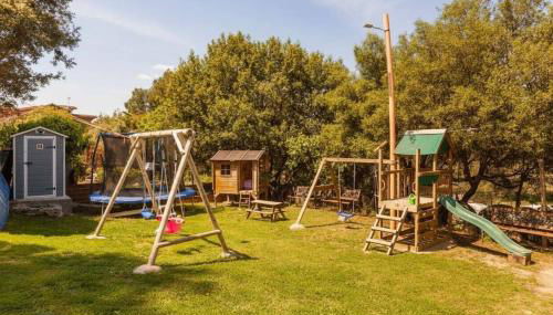 Escapada con Piscina Climatizada y Área Infantil - Foto 3, Garden, Garden view