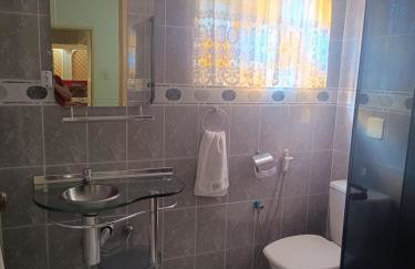 Suítes Colibri da Serra - Piscina & Conforto em Itaipava RJ - Foto 46