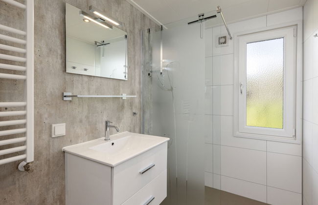 Scenic Retreat by the Lake - Foto 12