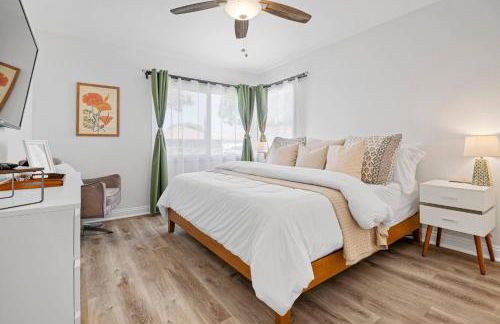 Pool House Retreat near LAX, SoFi & Beach - Foto 13