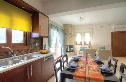 Real Dream Villas, Cretan Gems with SeaViews, By ThinkVilla - Photo 25