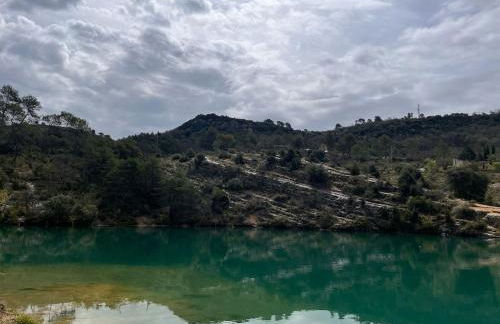 Beautiful studio terrace with Esparron lake view 4 people - Foto 5