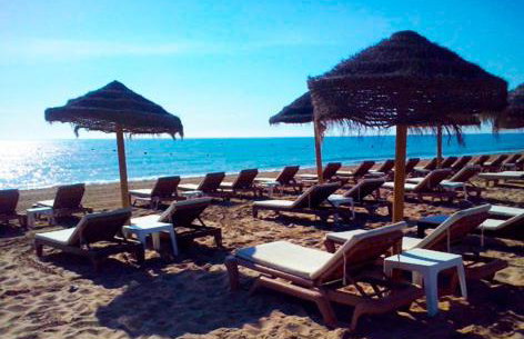Claudia Luxury Apartment near the beach with a pool, gym, and secure gated parking - Foto 40