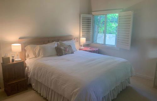 SV Wildflower Condo 3 Bed 3 Bath w SV INN pool access- No PETS! - Foto 8