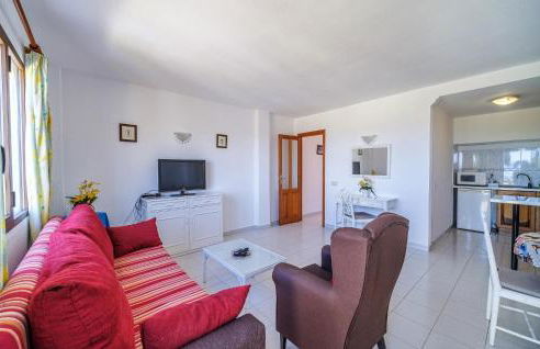 1 Bedroom Lovely Apartment In Denia - Photo 4