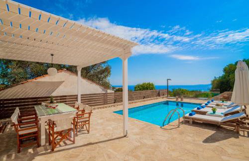Villa Daniela - Private Pool and Serene Location, by ZanteWize - Foto 33