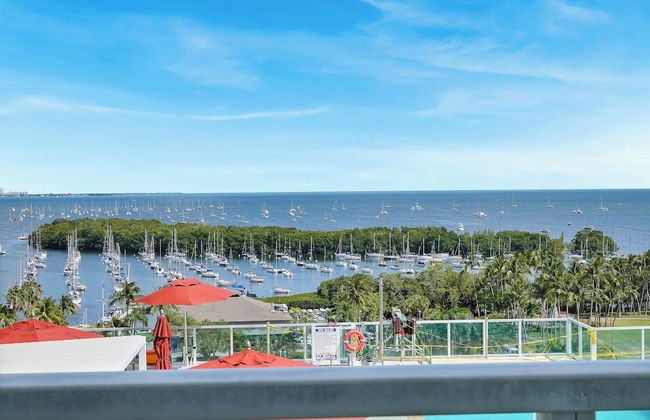 Tropical Paradise - Spacious 3-Bedroom - Foto 45