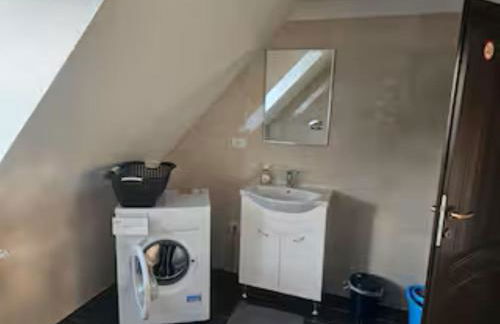 Schöne Vollausgestattete Monteurs- Gästewohnung in der Gartenstadt Leuna und nähe Geiseltalsee für 2 Personen 2408 - Foto 4