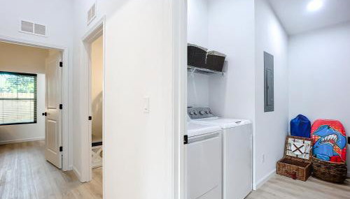 Cozy Coastal Cottage Minutes to Beach and Downtown - Foto 4, dishwasher