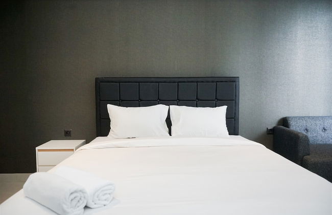 Studio Apartment With Sofa At Carstensz Residence - Foto 3