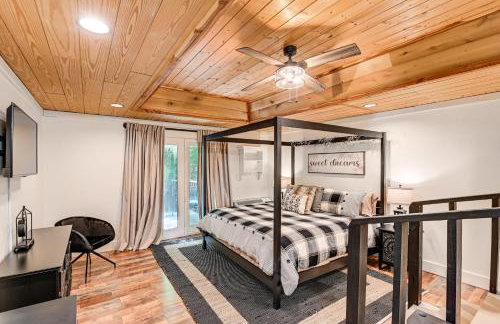 Peaceful Mt Juliet Cabin with Patio and Fire Pit - Foto 10