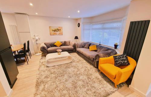 Luxurious Home in Chester a Beautiful Sanctuary - Photo 1