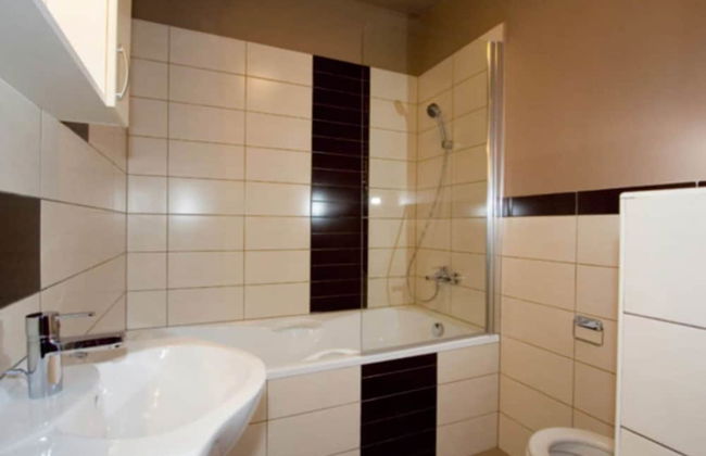 Bungalow in Netherlands With Dune Garden - Photo 9