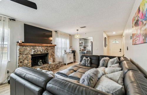 Relaxing Modern Home Sleeps 6 Pool BBQ Firepit - Foto 50