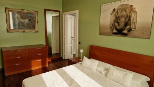 Cozy flat mins walk to Navigli and metro Porta Genova - Foto 4