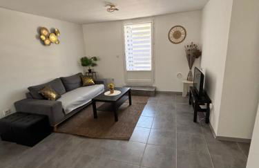 UNIQUE villa Zen et Détente avec piscine très bien placé proche du centre - Foto 11