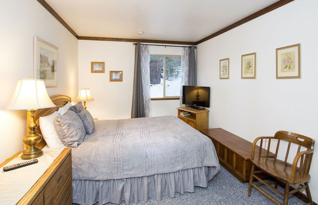 Mammoth Estates - 4 Seasons of Beauty w/ Amenities! - Foto 16