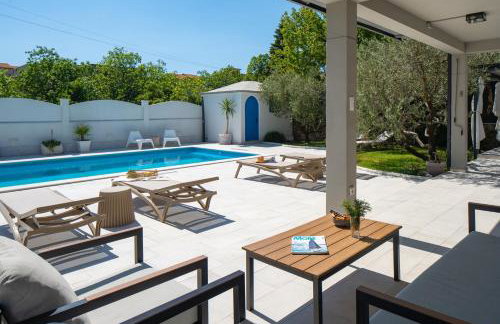 VILLA TUGARKA private pool, fitness, play-house, great for families, max 6 per. - Foto 2