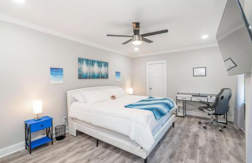 Winston Sleeps 16 - 2 Kitchens - Photo 17