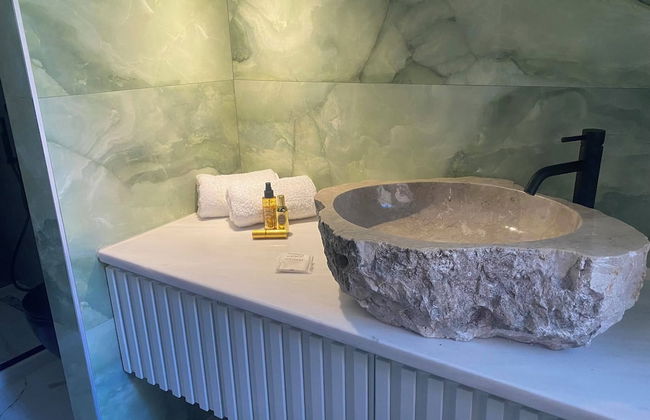 Oniropetra Luxury Suites - Foto 74