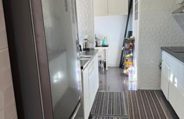 Um quarto em um apartamento - Foto 7