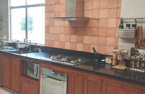 Apt aconchegante, moderno e bem localizado! - Foto 8