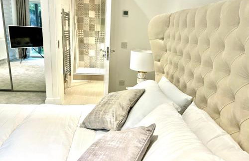 DESIGNER HOUSE - University of Glasgow / Central Glasgow 'Hillhead' West End G12 - Luxurious & Contemporary Detached House / Terrace / Garden / 'electric car charging' Garage Parking - Foto 37