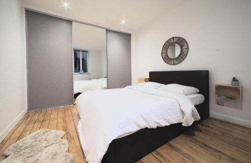 UnSejourAMetz - Les douillets, du T2 au T3, hyper-centre - Foto 4