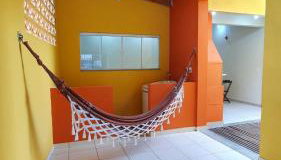 Suíte privativa com ar-condicionado l garagem l cozinha l centro - Foto 5