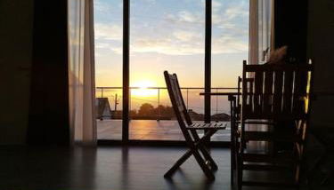 Sunrise Home - Photo 2