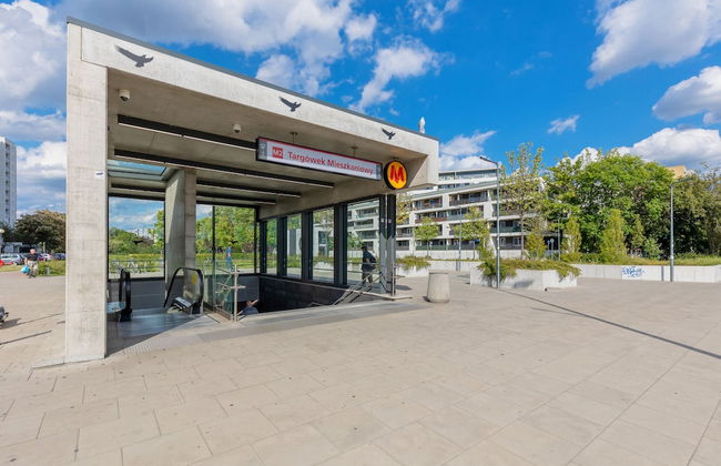 Spacious Targowek Apartment by Renters - Foto 45