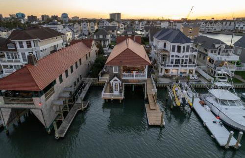 The Capone House-Historic Bayfront Home w/hot tub - Foto 52