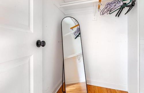 Spacious Home in Five Points - Close to Downtown home - Foto 46