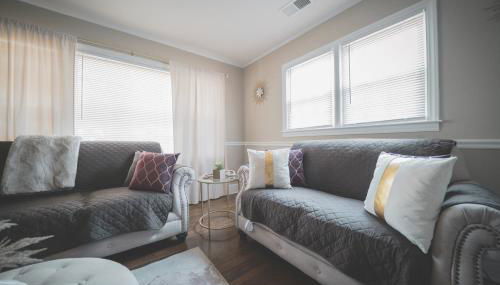 Spacious Home with Pet-Friendly Yard - Foto 4