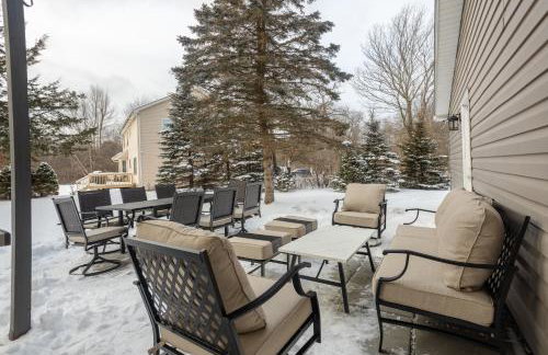 Pocono Retreat Movies Games Spacious - Foto 34