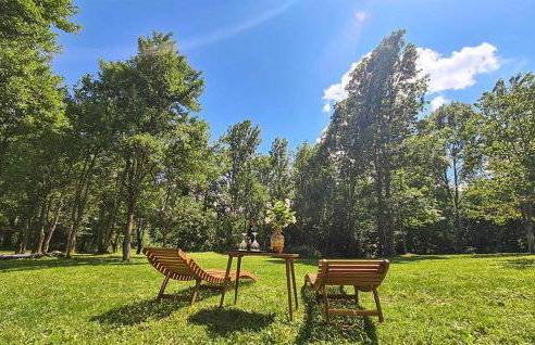 5 Bedroom Cozy Home In Sertic Poljana - Foto 8