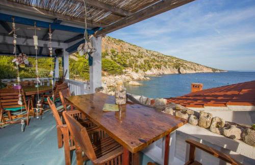 Robinson Elizabeta - Photo 17