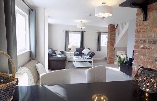 Three-Time Award Winning 1700's Grd 2 listed cottage near Stonehenge - Foto 20