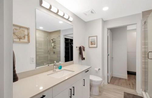 Luxury Condo Living on Sarasota Bay, Minutes From Downtown - Foto 15