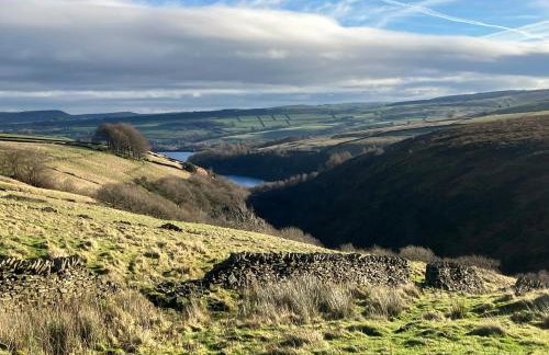 The Shearer's Hut in the Peak Park - Photo 2