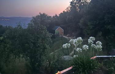 Monkey Tiny Barnhouse with amazing views at ZevariClub! - Foto 37