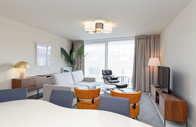 Casselbergh Residences Leader - Photo 22