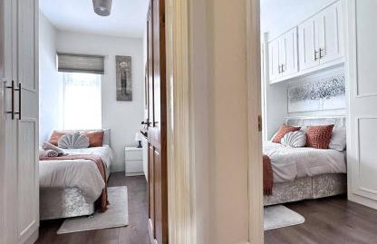 Chic Charming Classic 3bed w Ensuite - Pontypridd - Foto 10