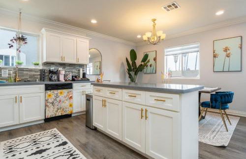 Angel & Rose * Hollywood DTLA - Foto 22