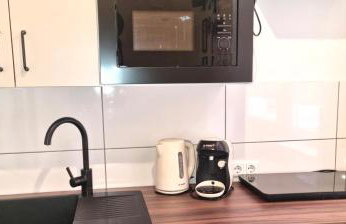 CityStay Karl-Marx-Str I Cozy Apartments with Terrace - Foto 35