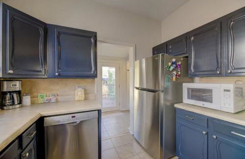 Rose Hill Retreat-Mins to USC - Foto 9