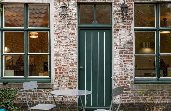 Retro Apartment for two With a Cozy City Garden - Foto 16