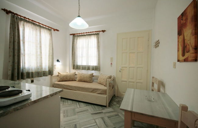 Hara Studios and Apartments - Photo 57