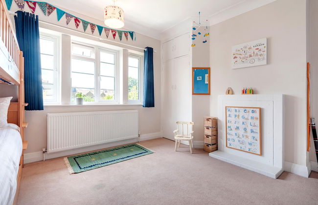 Majestic Home With Beautiful Garden in North West London by Underthedoormat - Foto 5