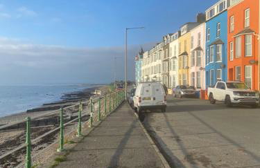 Porthyraur castle view, beach, parking,EV point Pet friendly - Foto 46